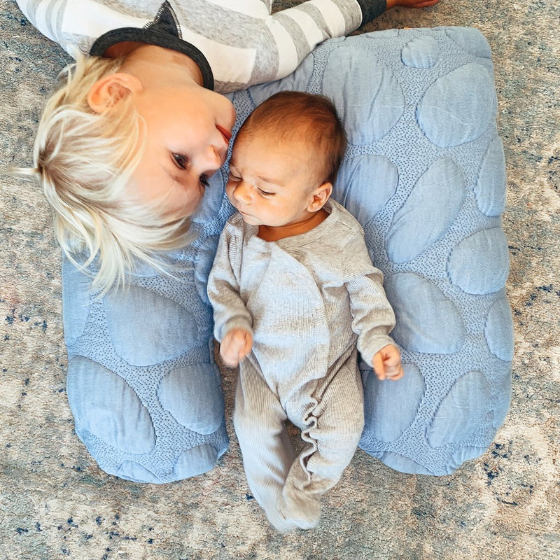 Nook Sleep Niche Nursing Pillow Sky – Behrhaus